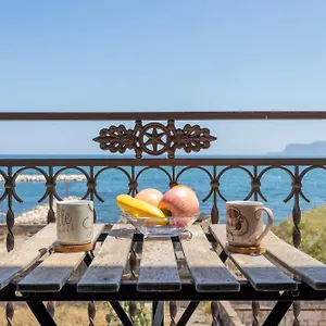 https://erasmo-home-luxury-centro-storico.sicilyhotelsitaly.net